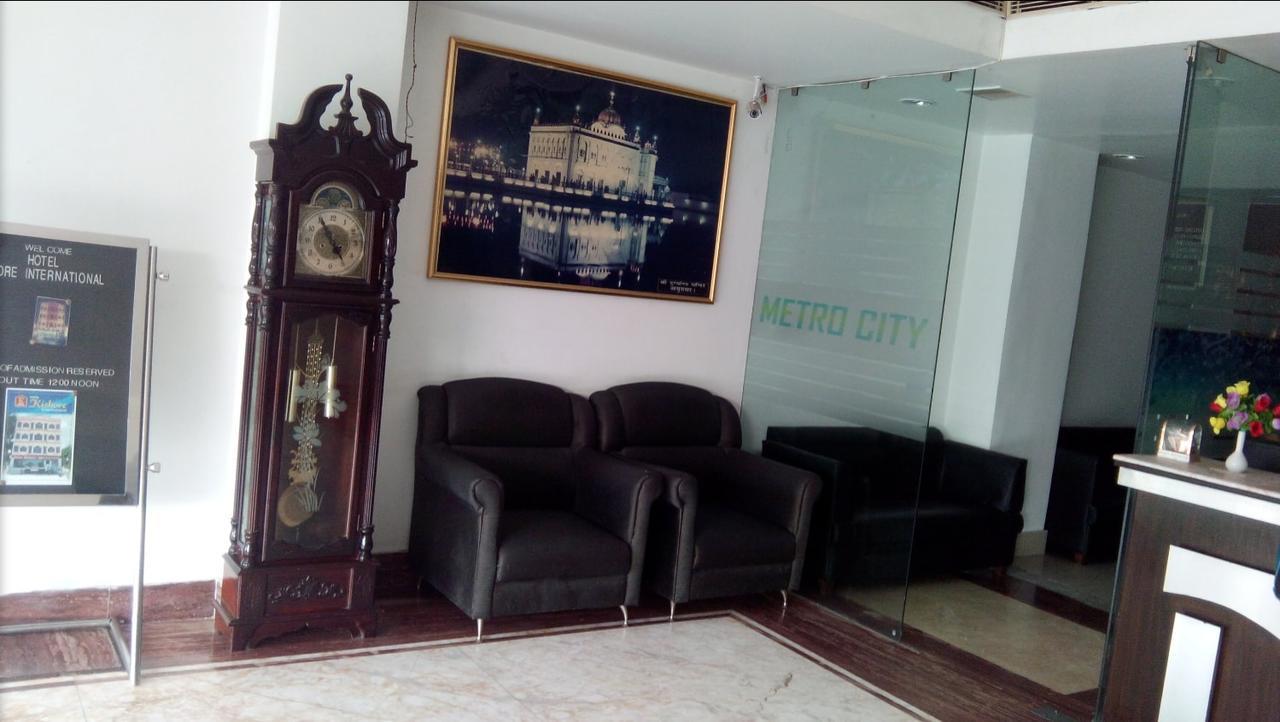 Oyo 16415 Hotel Kishore International Amritsar Eksteriør bilde